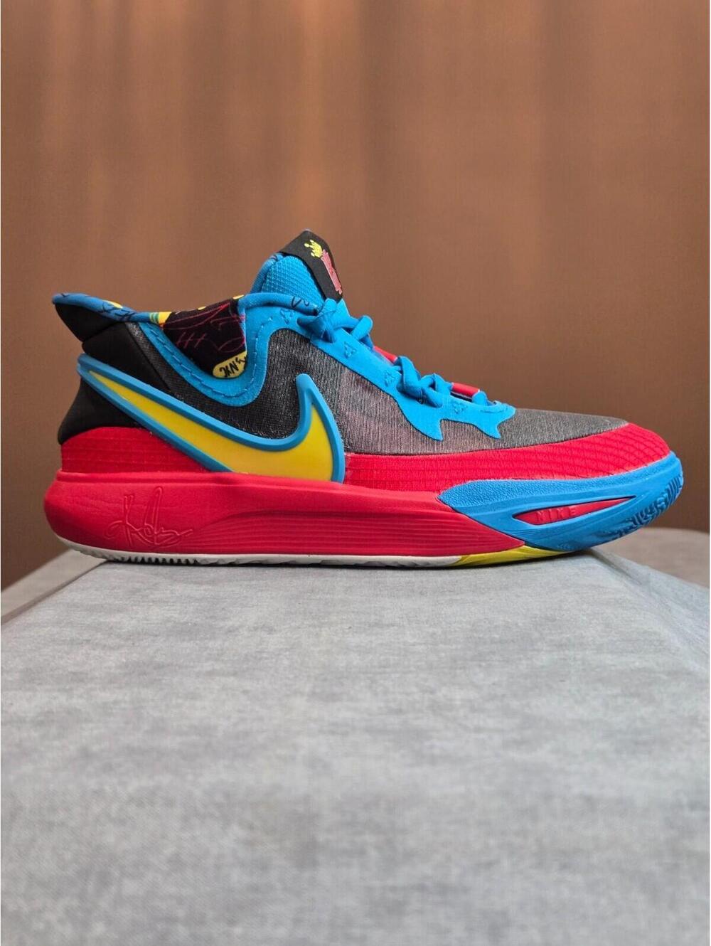 Nike Kyrie 8 GO SE (GS) Black/Tour Yellow DQ8080-012 UNRELEASED Size 6.5Y 8W